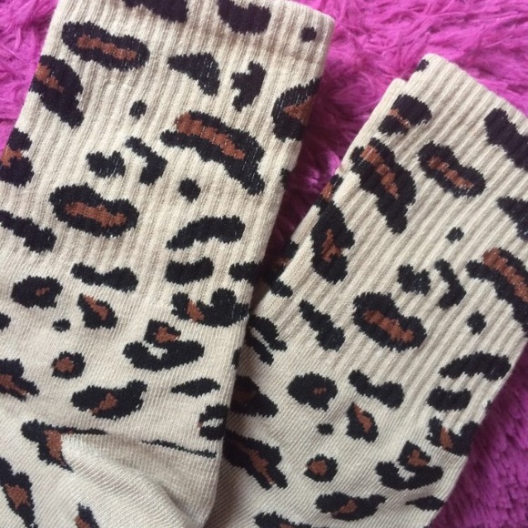 ❌SOLD❌Beige Leopard Socks - Picture 2 of 3